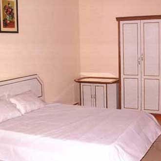 Woodside Hotel Mangalore Exterior foto